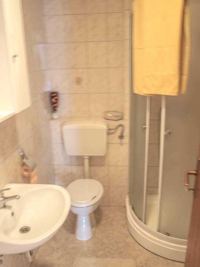 Apartment Pletikosic Kastela Luaran gambar
